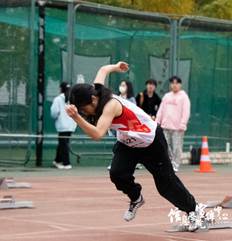 女子100m预赛 郭甜甜